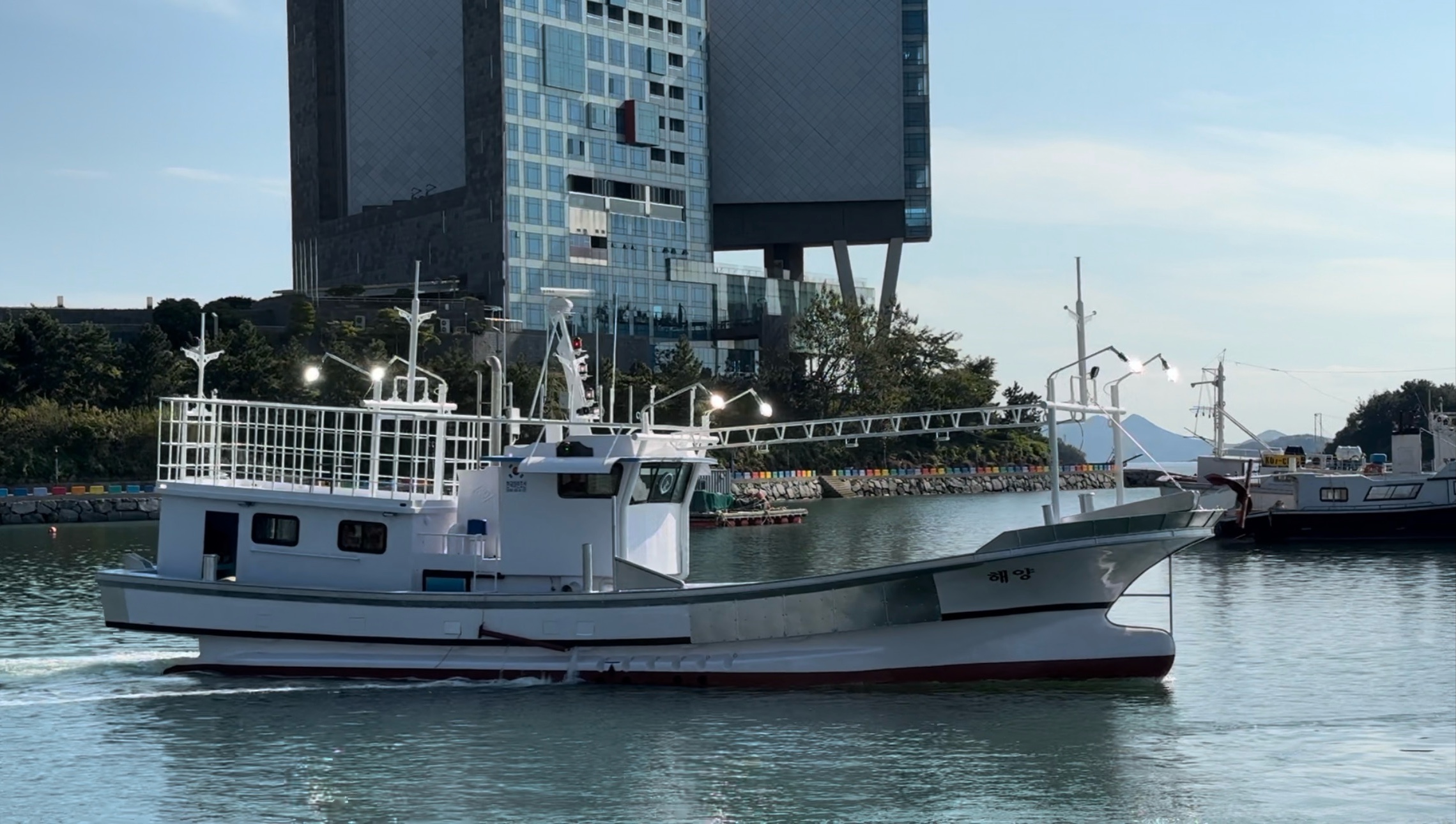 어선 7.31톤~8.55톤급 실선 사진 1